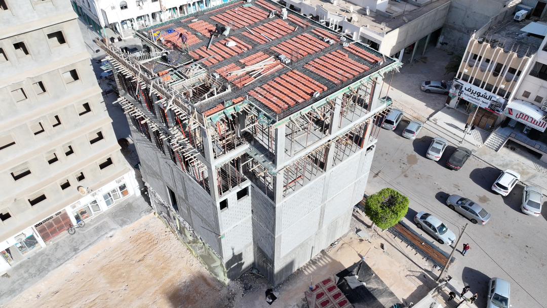 مشروع مبنى تجاري خاص